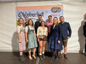 Team von Wald4Leben beim Oktoberfest